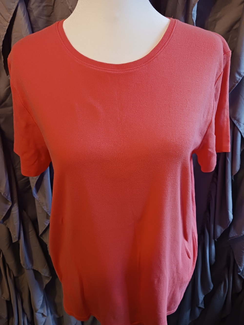 🎈3/$10 Sale🎈Croft & Barrow Classic T Women M Coral Orange 100% Cotton EUC